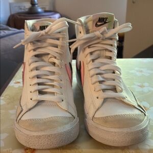 Nike Women's White and Pink High-Top Sneakers